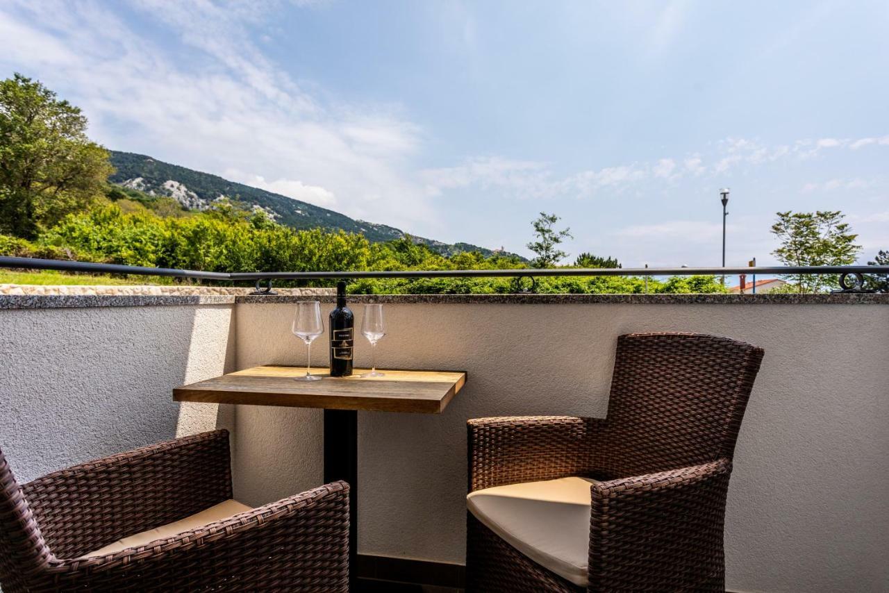 Bed & Breakfast Dosen IV Baška Exterior foto